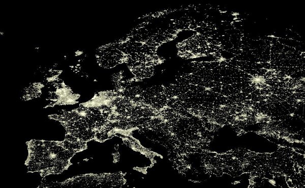 Вид ночной Европы из космоса